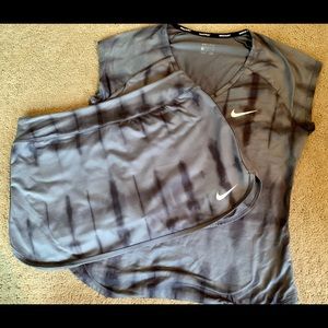 EUC Nike court tennis skirt/top wms med